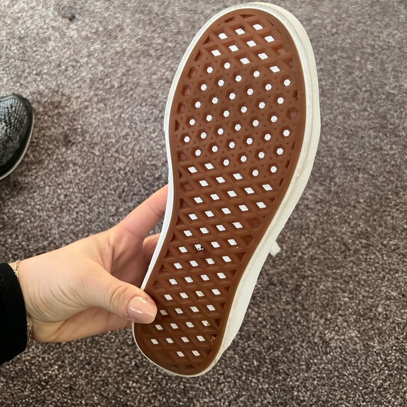 Vans sneakers never worn - Picture 2 of 5